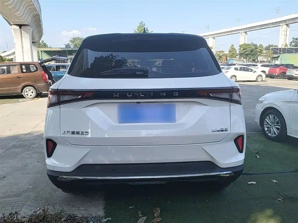 Wuling Xingchen 1.5 T CVT Starshine