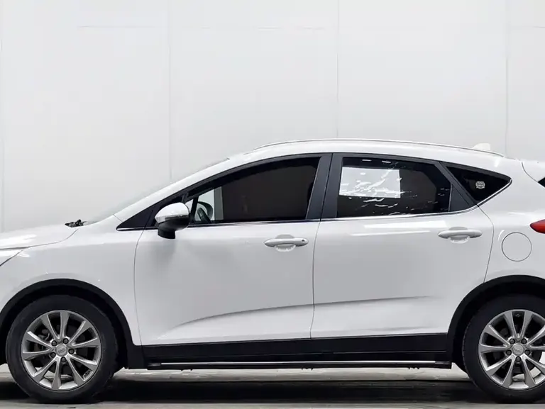 Geely Emgrand GS Grace 1.8 L Manual Leading Style