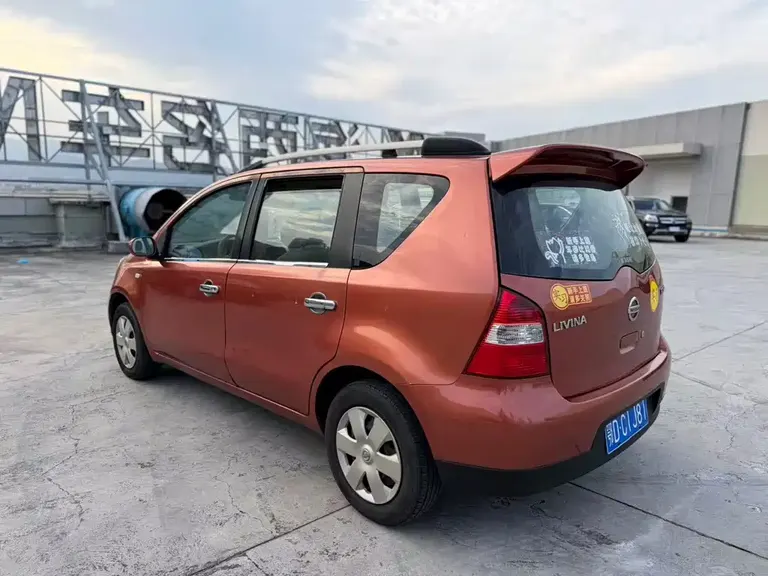 Nissan Livina 骊威 2007款 1.6 L 自动多能型
