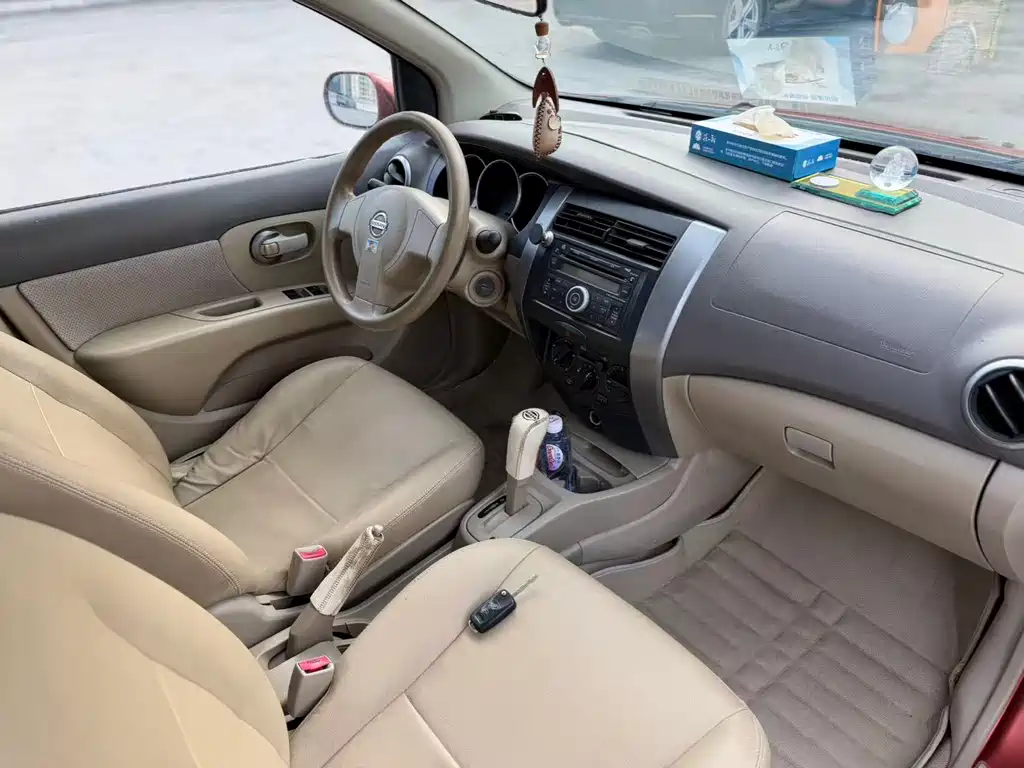 Livina 骊威 2007款 1.6 L 自动多能型