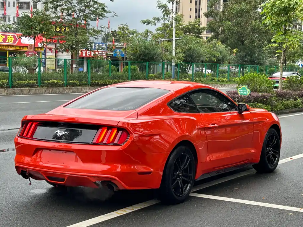 Mustang 2.3 T Sport