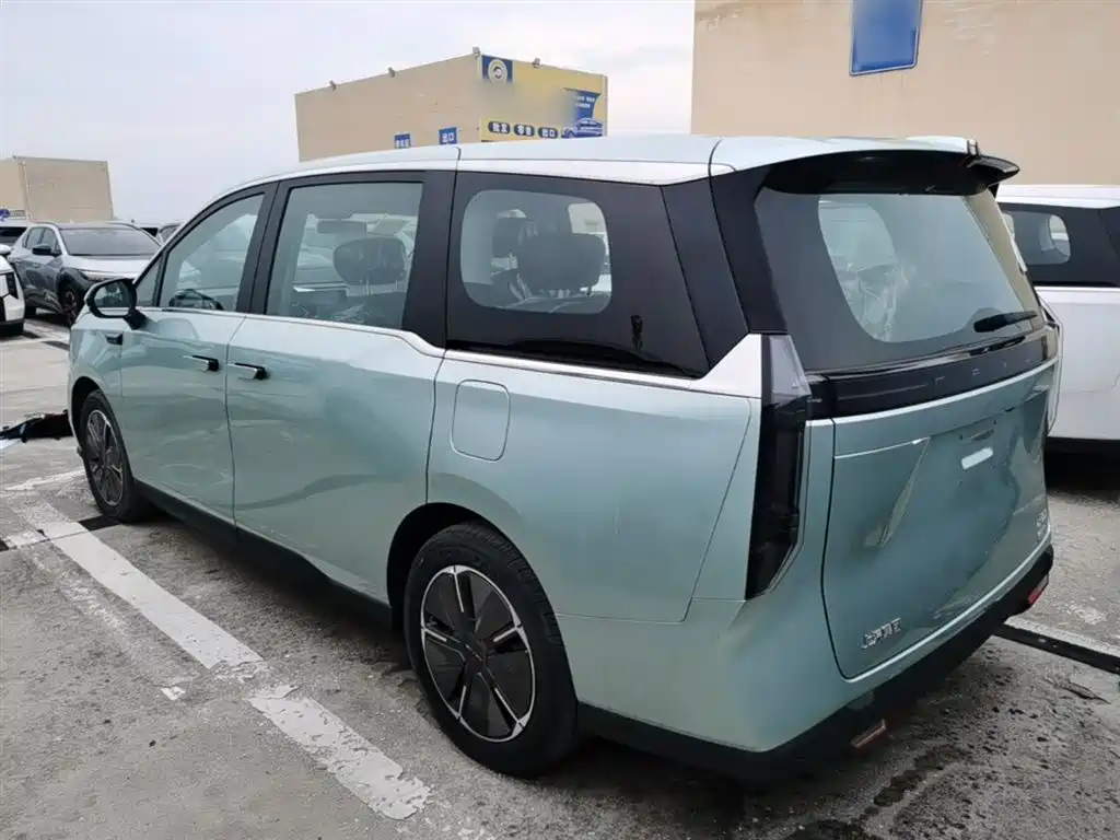 Dajia 7 Facelift Super Hybrid Long Range Joy