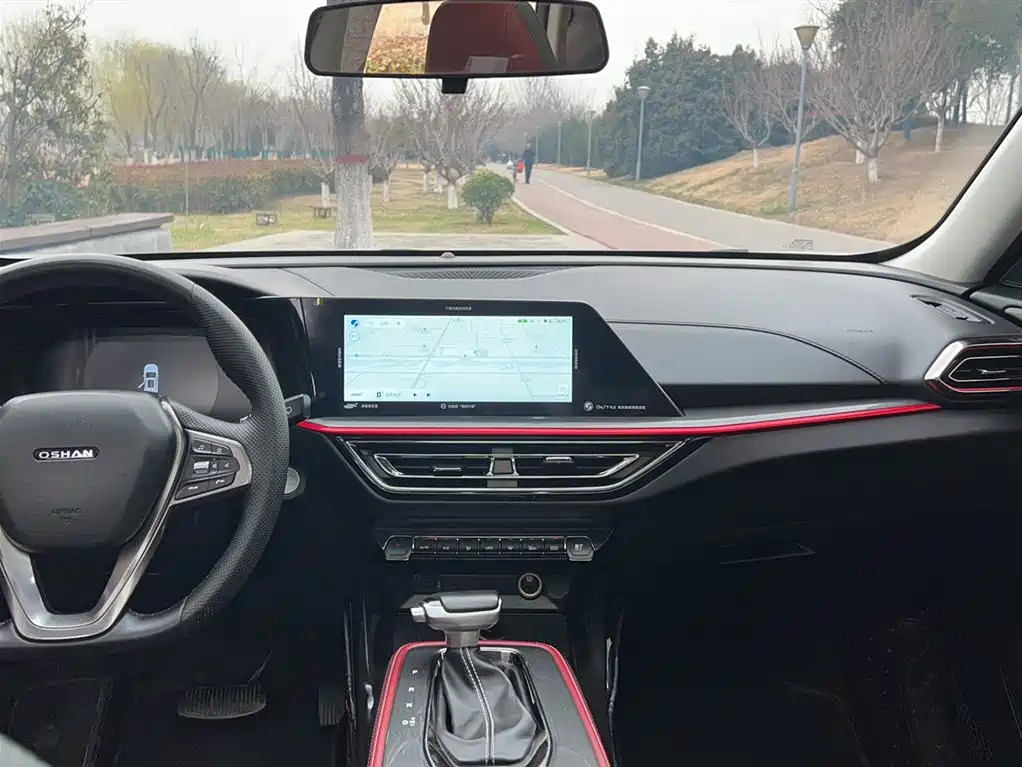 Changan Oshan X5 1.5 T DCT Flagship