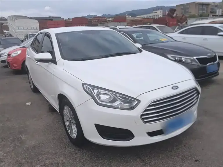 Ford Escort Facelift 1.5 L Auto Comfort