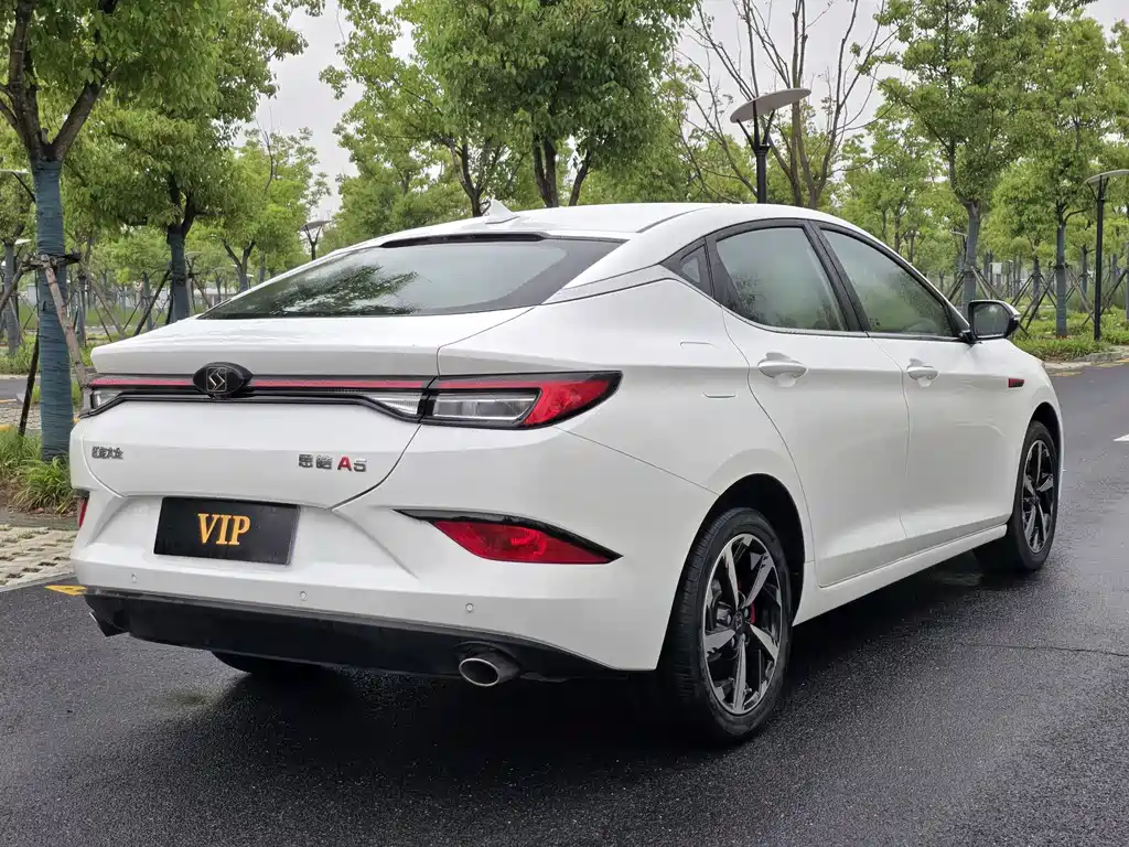 Sehol A5 思皓A5 2022款 1.5 T CVT青春版
