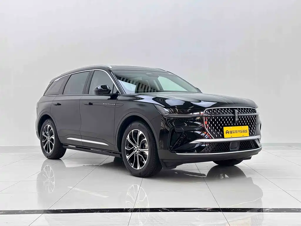 Nautilus 2.0 T 4 WD Comfort Supreme