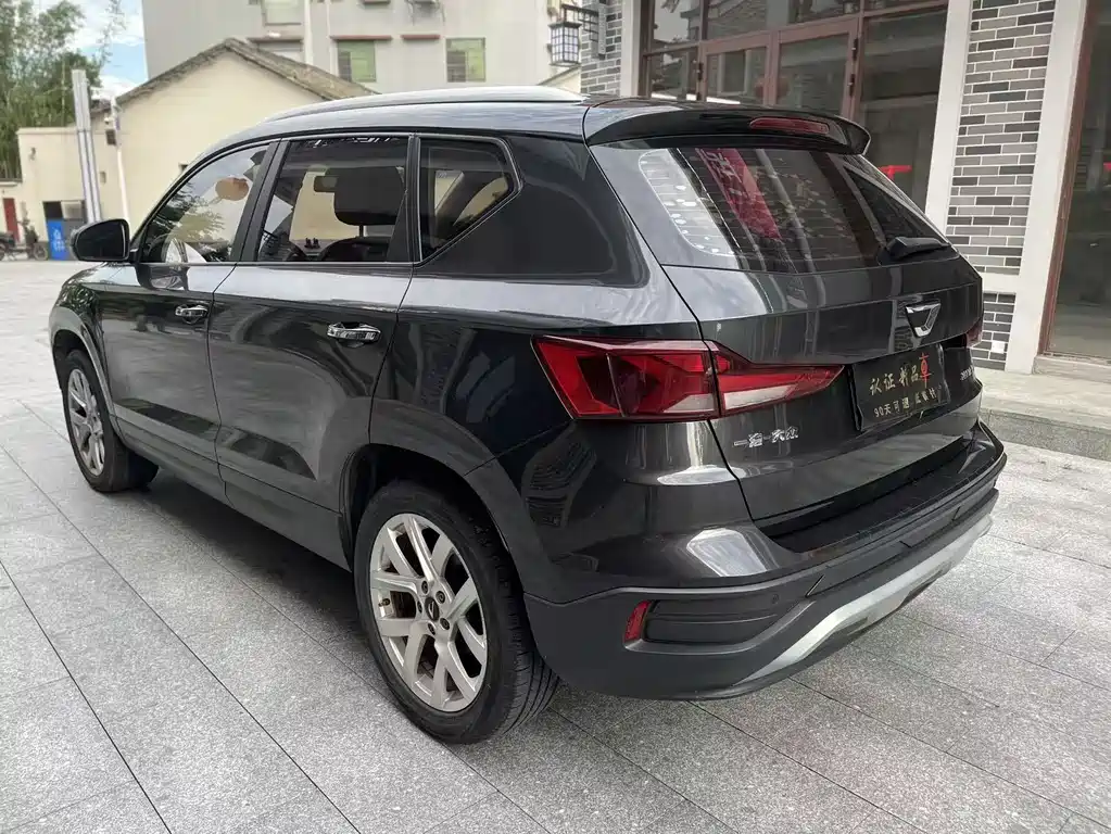 Jetta VS5 280 TSI Auto Joy