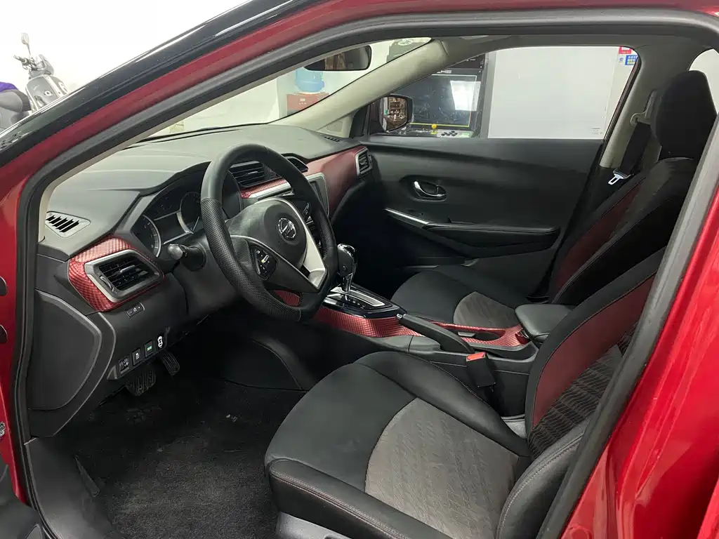 Lannia 1.6 L CVT Smart Cool