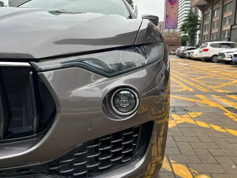Maserati Levante 3.0 T Standard