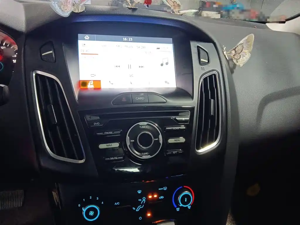 Focus Sedan Classic 1.6 L Auto Style Smart Travel