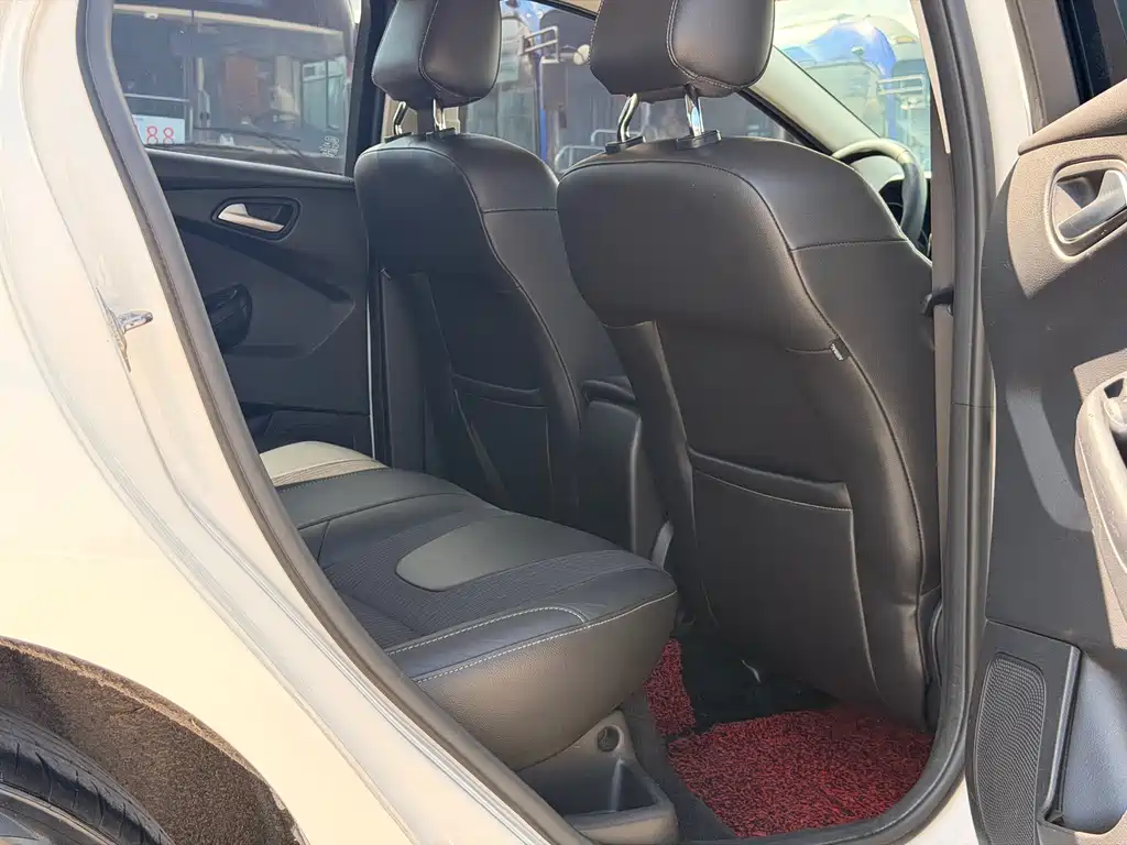 Focus Sedan 1.6 L Auto Style
