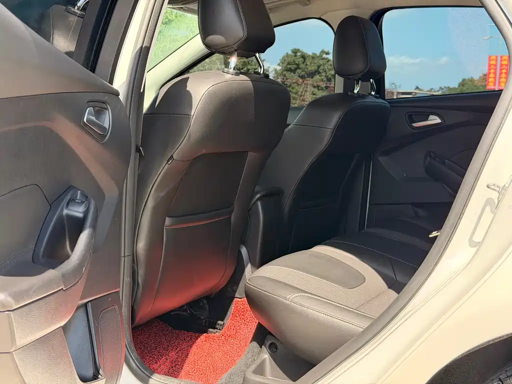 Focus Sedan 1.6 L Auto Style