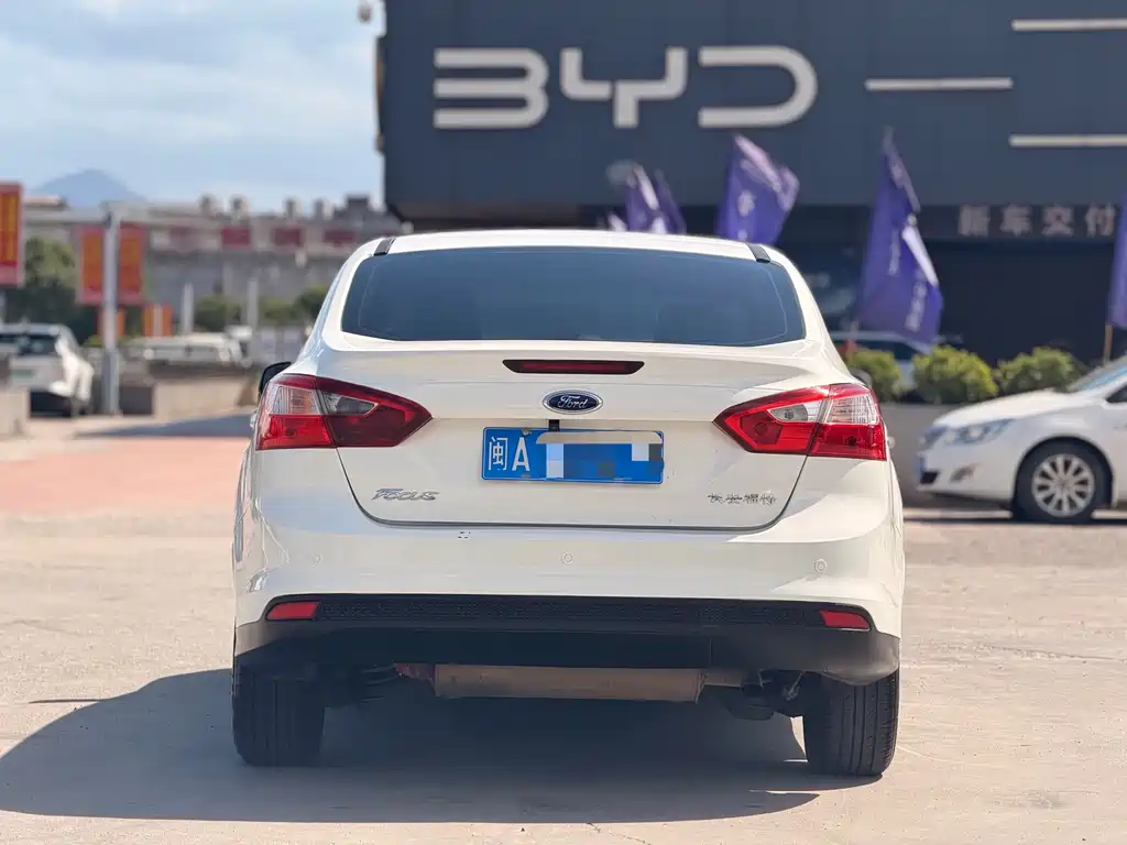 Focus Sedan 1.6 L Auto Style