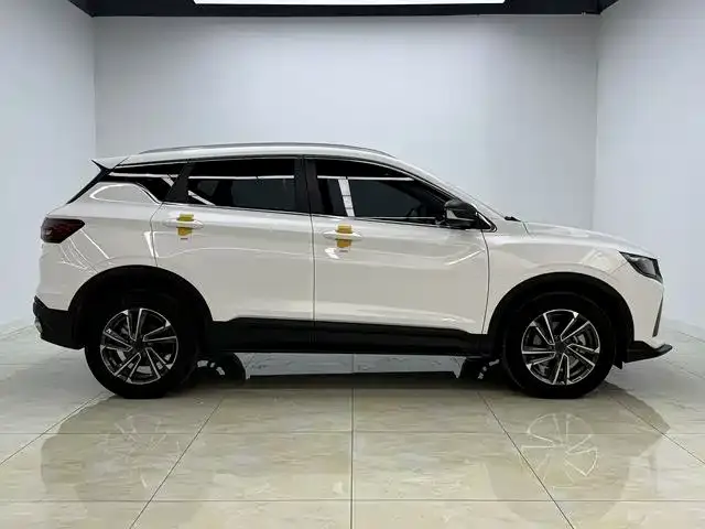 Geely Binyue 1.5 T DCT Platinum