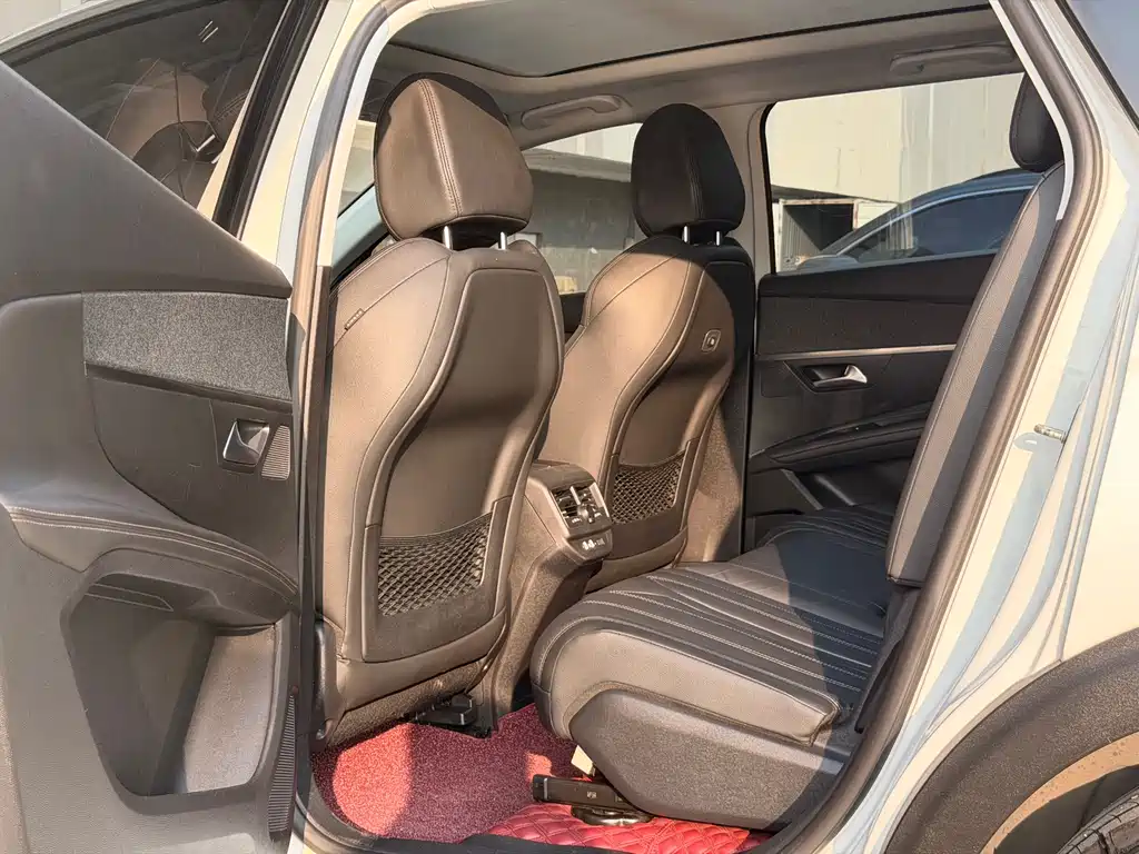 Peugeot 5008 380 THP 7-seat Luxury