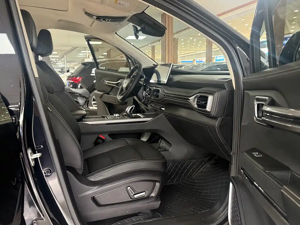 Haoyue 1.8 TD DCT Flagship 7-seat