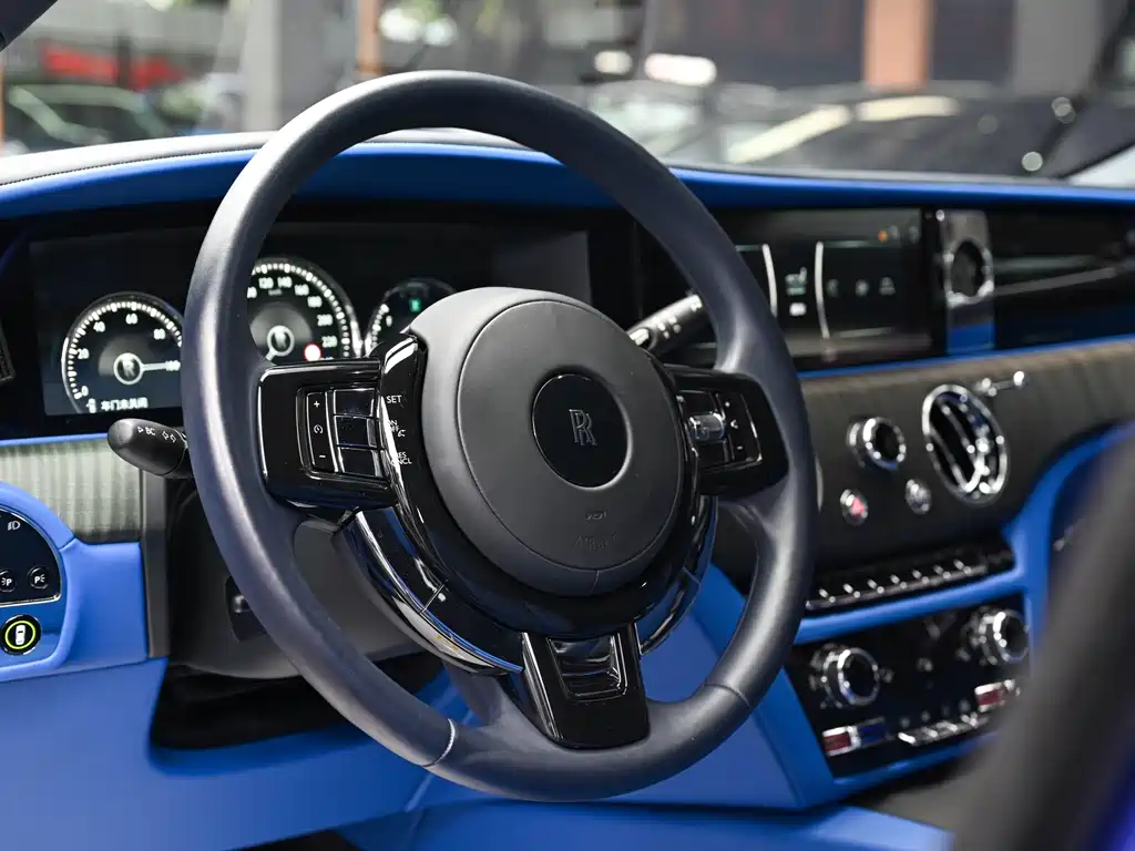 Ghost 6.7 T Standard Wheelbase