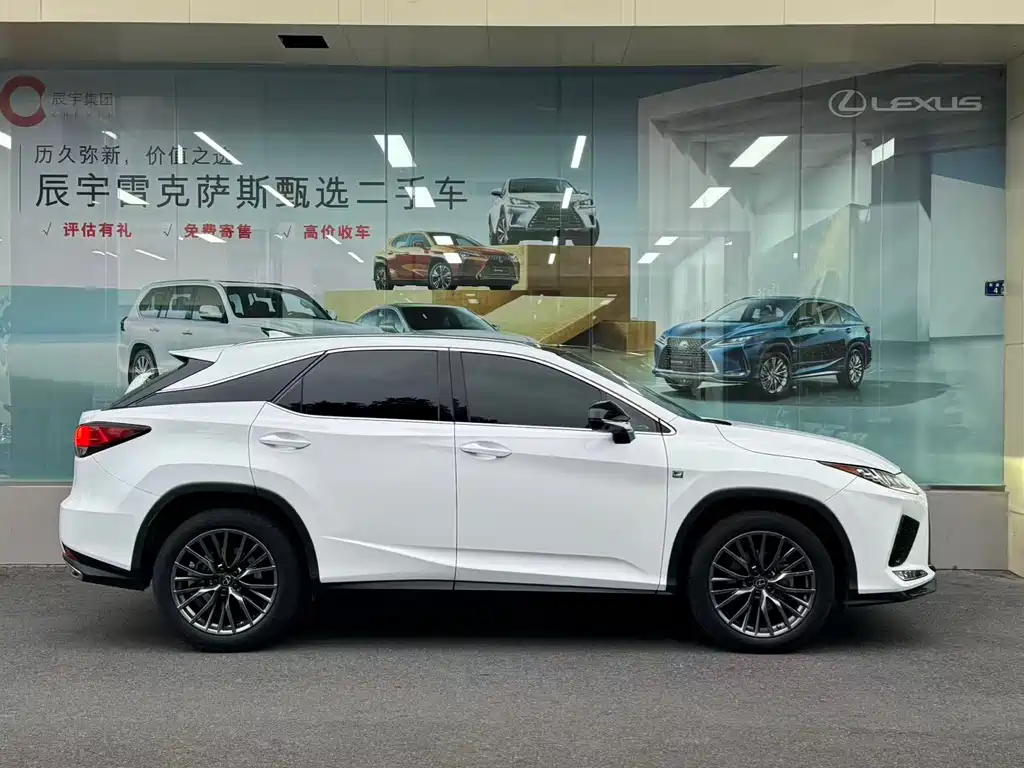 Lexus RX 300 4 WD F SPORT CN-V