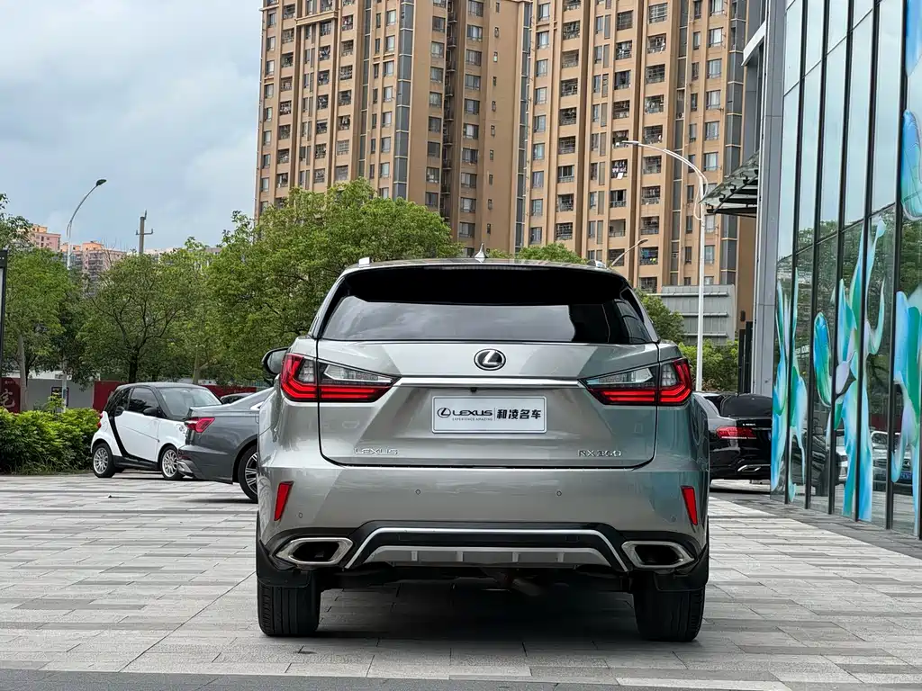 Lexus RX 300 4 WD Luxury CN-V