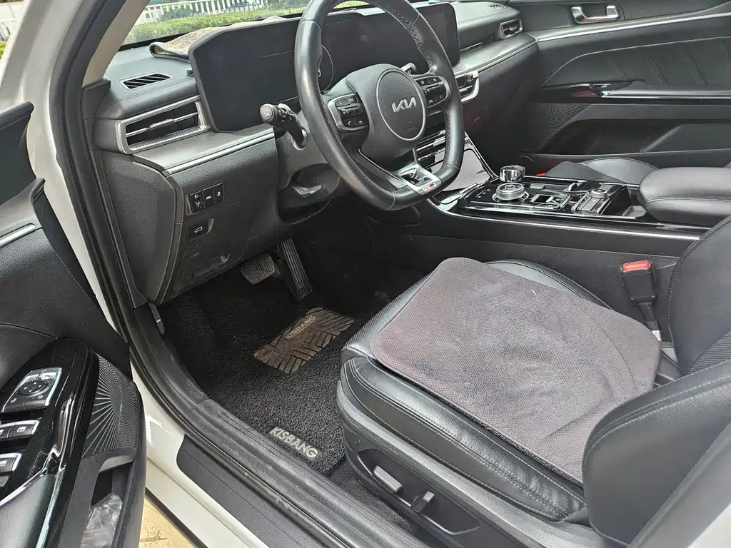 Kia K5 380 T GT-Line Refreshed
