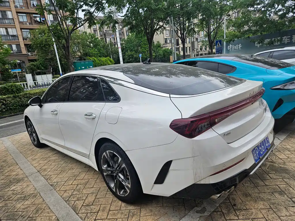 Kia K5 380 T GT-Line Refreshed