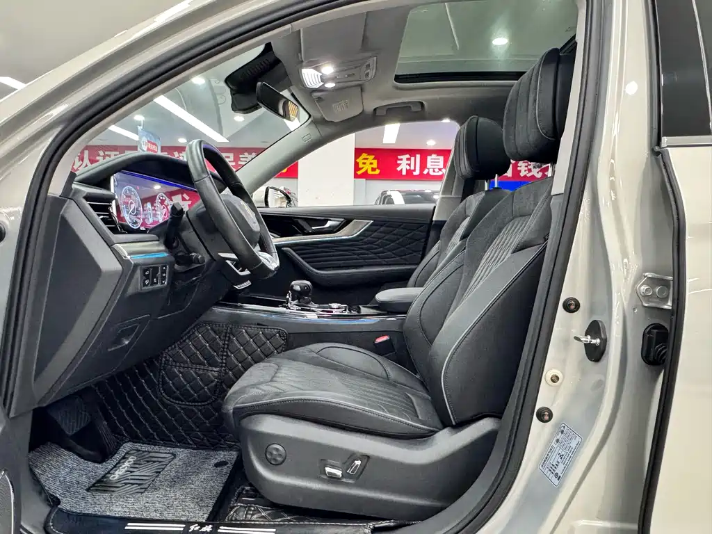 Hongqi HS5 Facelift 2.0 T Connected Flagship Enjoyment