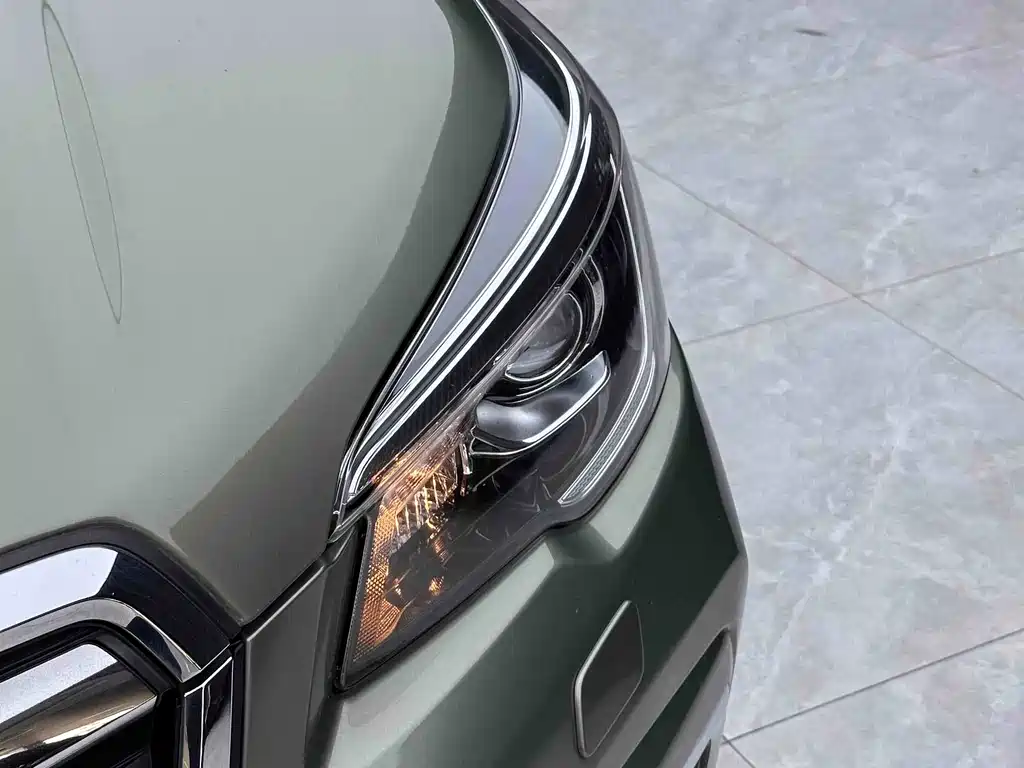 Forester 2.0 i Luxury EyeSight