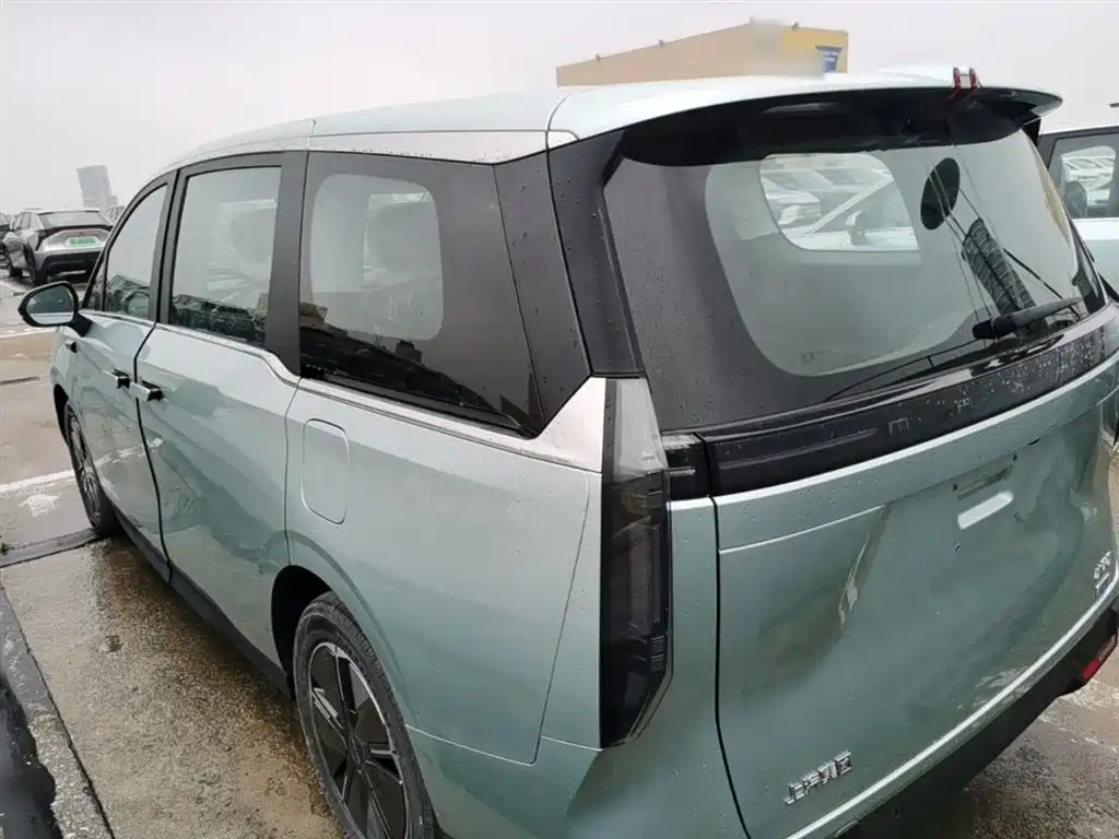 Dajia 7 Facelift Super Hybrid Long Range Joy