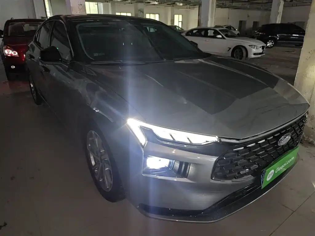 Mondeo Facelift EcoBoost 245 Luxury