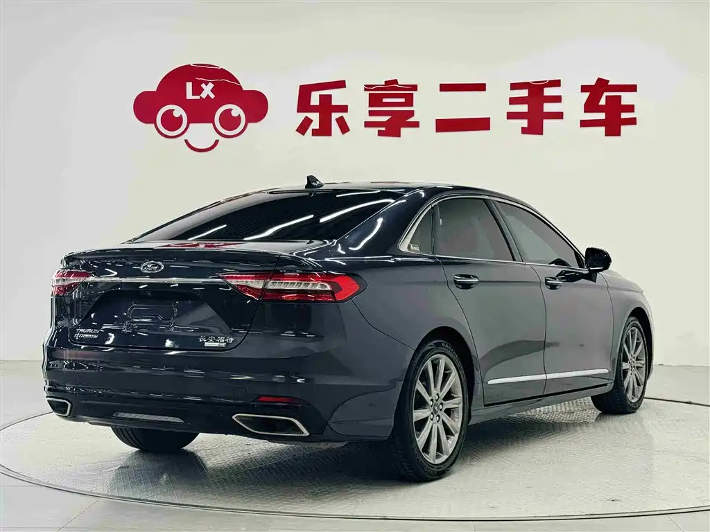 Taurus EcoBoost 245 Premium