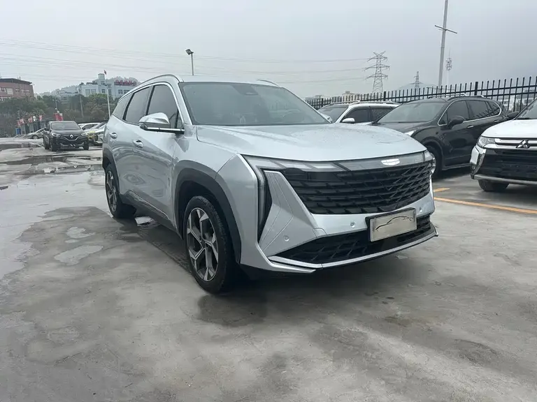 Geely Boyue L 1.5 TD DCT Distinguished