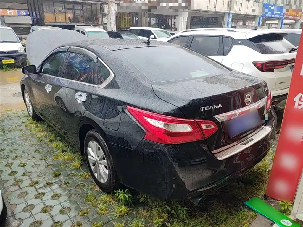 Teana Facelift 2.0 L XL Comfort