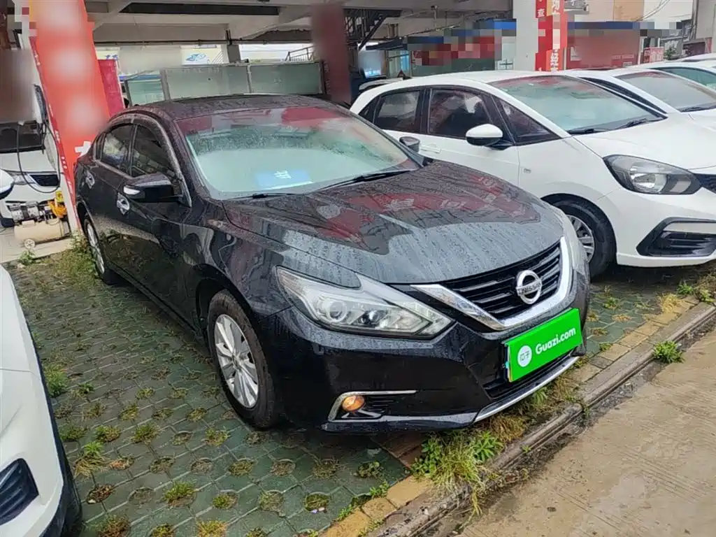 Teana Facelift 2.0 L XL Comfort
