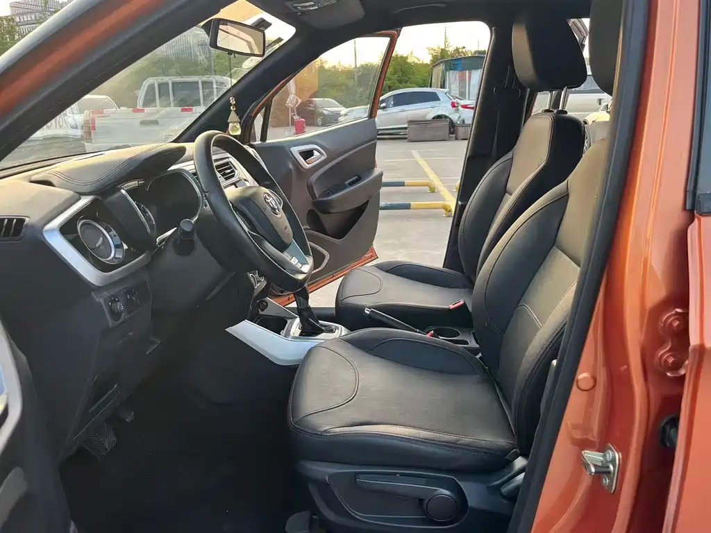 Brilliance V3 1.5 L Auto Intelligent