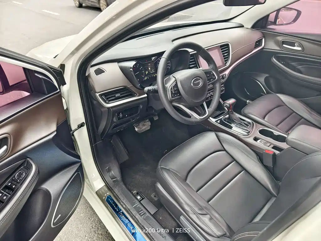 Trumpchi GA4 200 T Auto Luxury