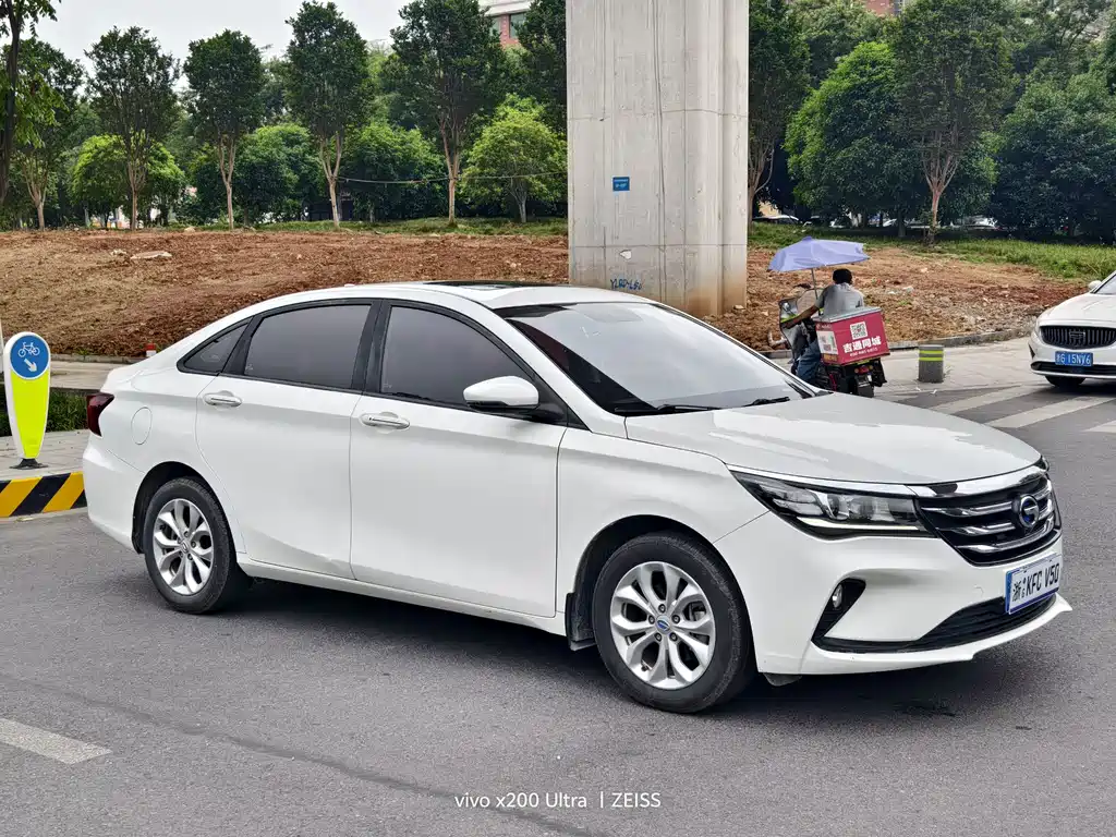 Trumpchi GA4 200 T Auto Luxury