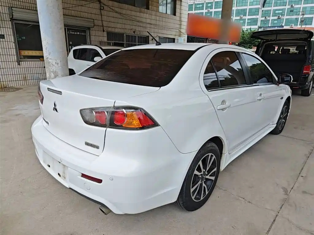 Lancer EX 1.8 L Manual Zhishang CN-IV