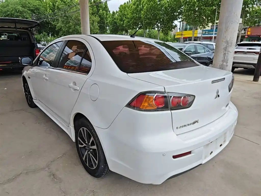 Lancer EX 1.8 L Manual Zhishang CN-IV