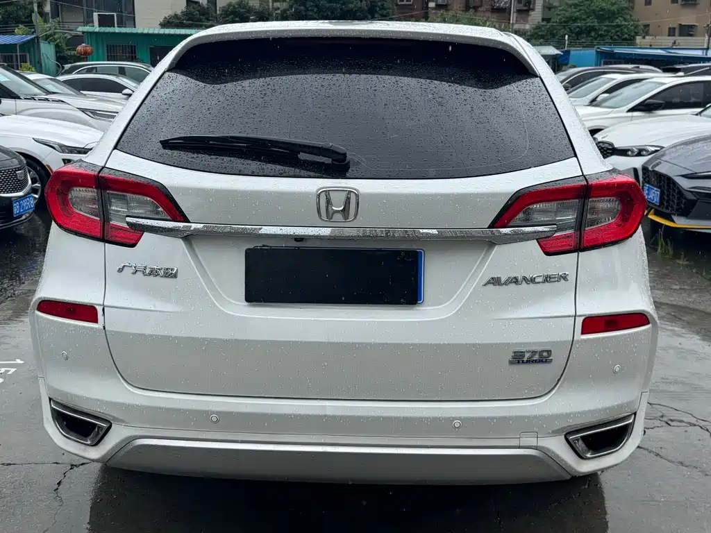 Avancier 370 TURBO 2 WD Luxury