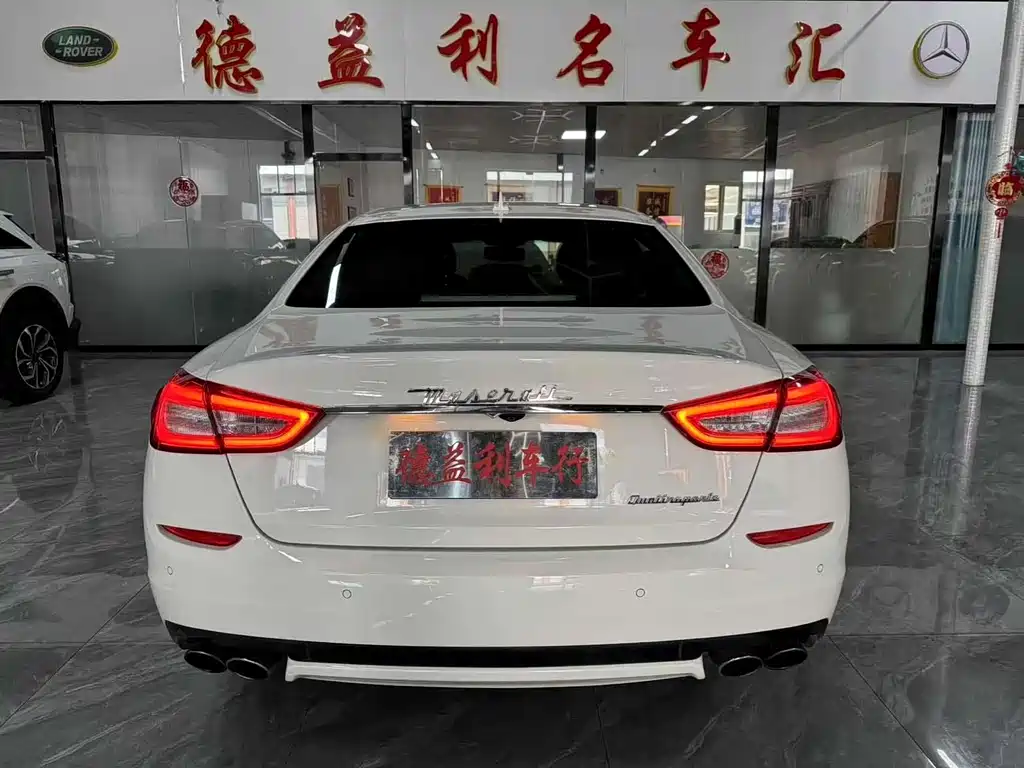 Quattroporte 3.0 T Standard