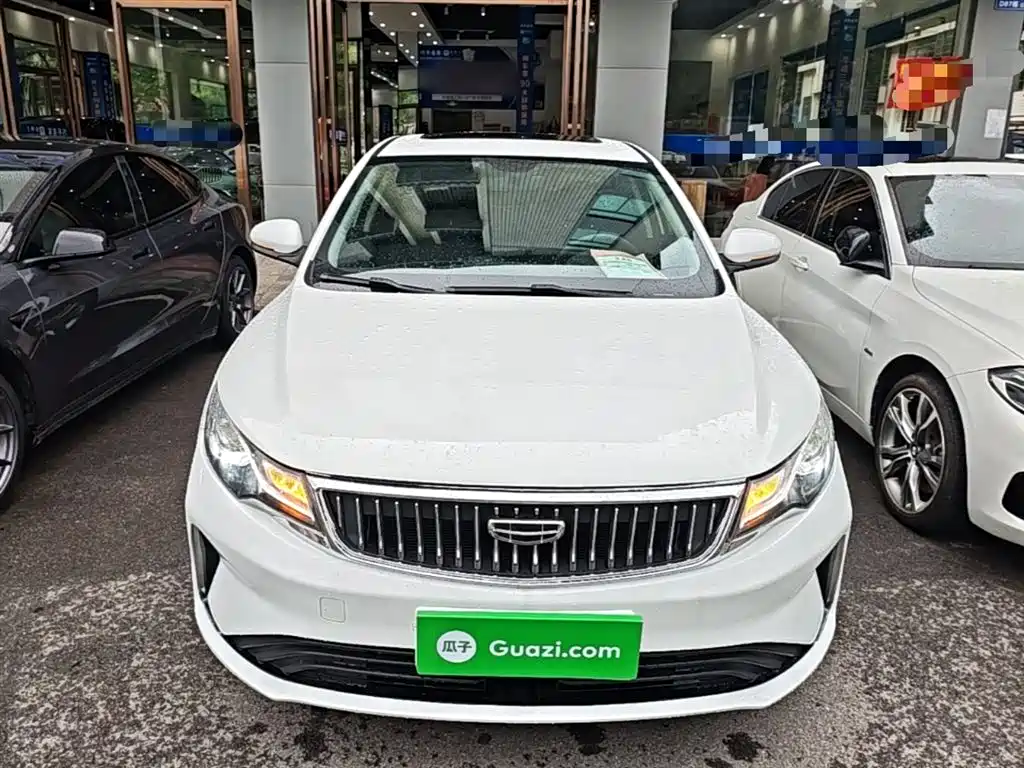 Emgrand GL UP 1.4 T CVT Leading Style