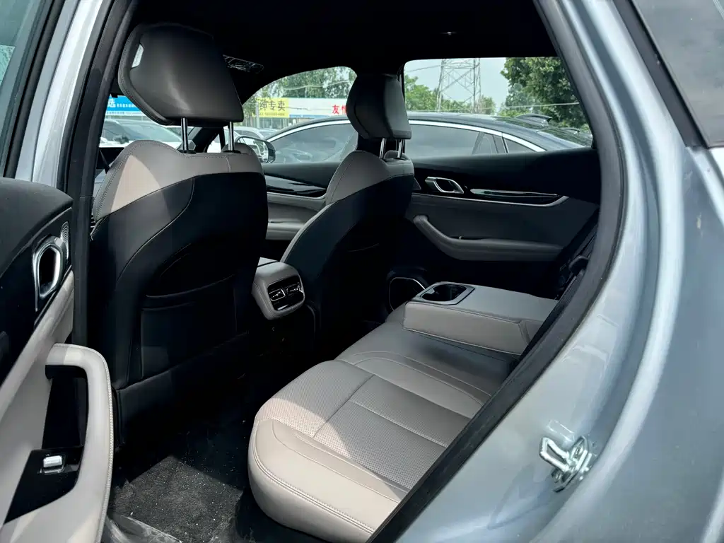 Boyue L 4 th Gen 1.5 TD DCT Depart