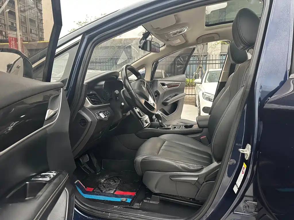 Song MAX 1.5 T Auto Connected Elite 7-seat