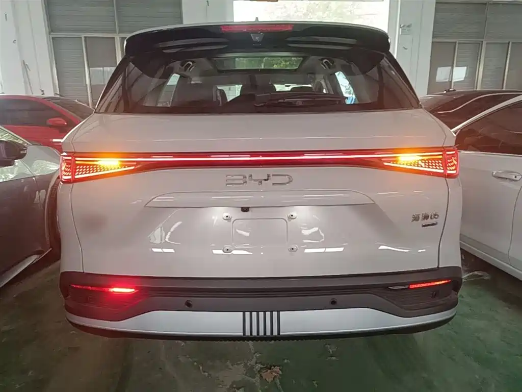 Seal 05 DM-i DM-i Smart Drive 115 KM Flagship