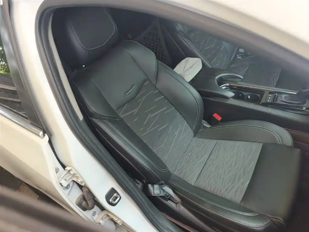 Cadillac ATS-L 28 T Tech