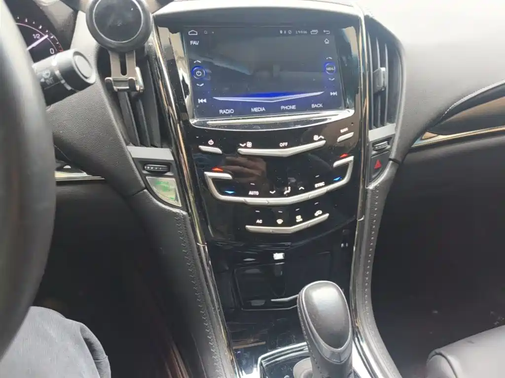 Cadillac ATS-L 28 T Tech
