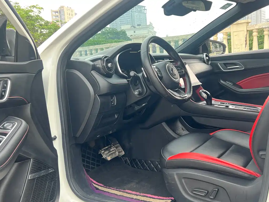 MG6 1.5 T Auto Trophy Smart Drive Flagship