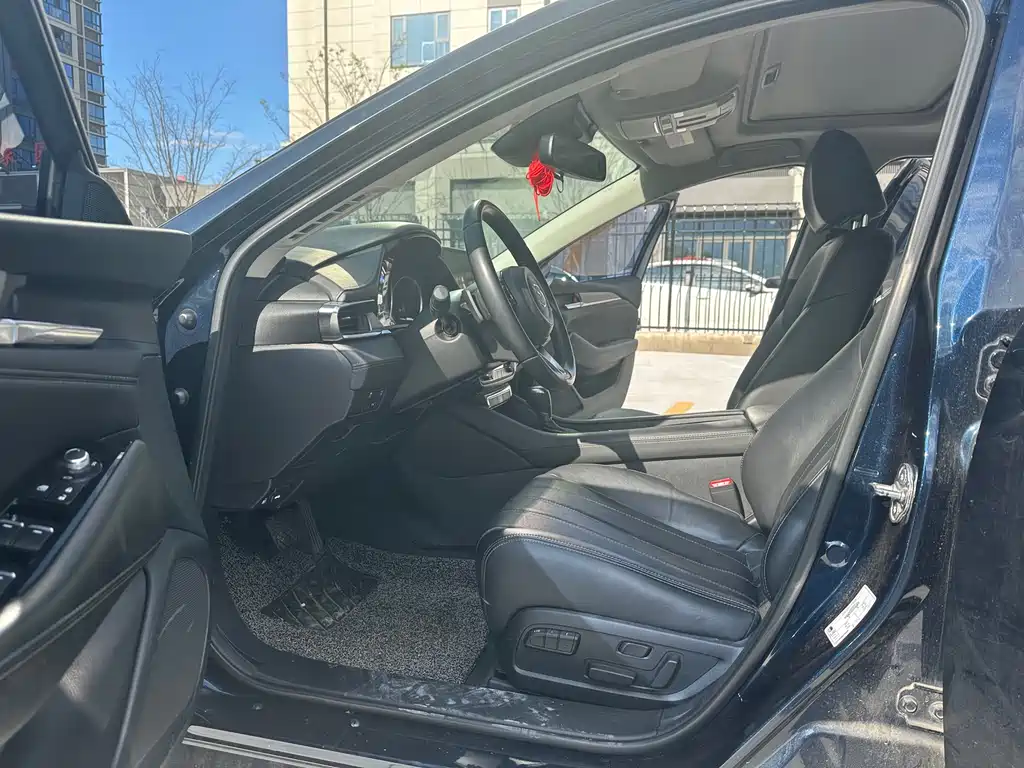 Atenza 2.5 L Blue Sky Sport
