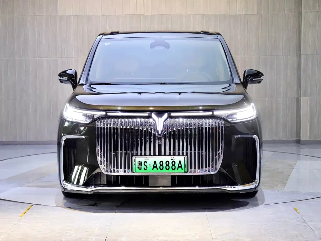 Voyah Dreamer PHEV 4 WD Flagship Kunpeng
