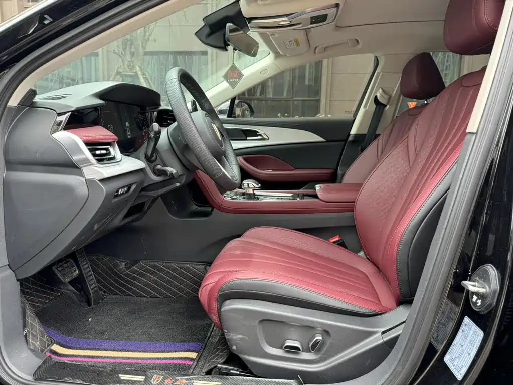 Hongqi H5 1.5 T DCT Flagship Joy